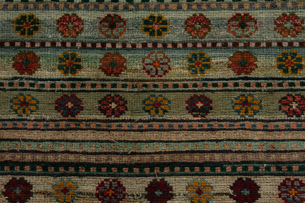 5707 Gabbeh Handmade Persian Rug