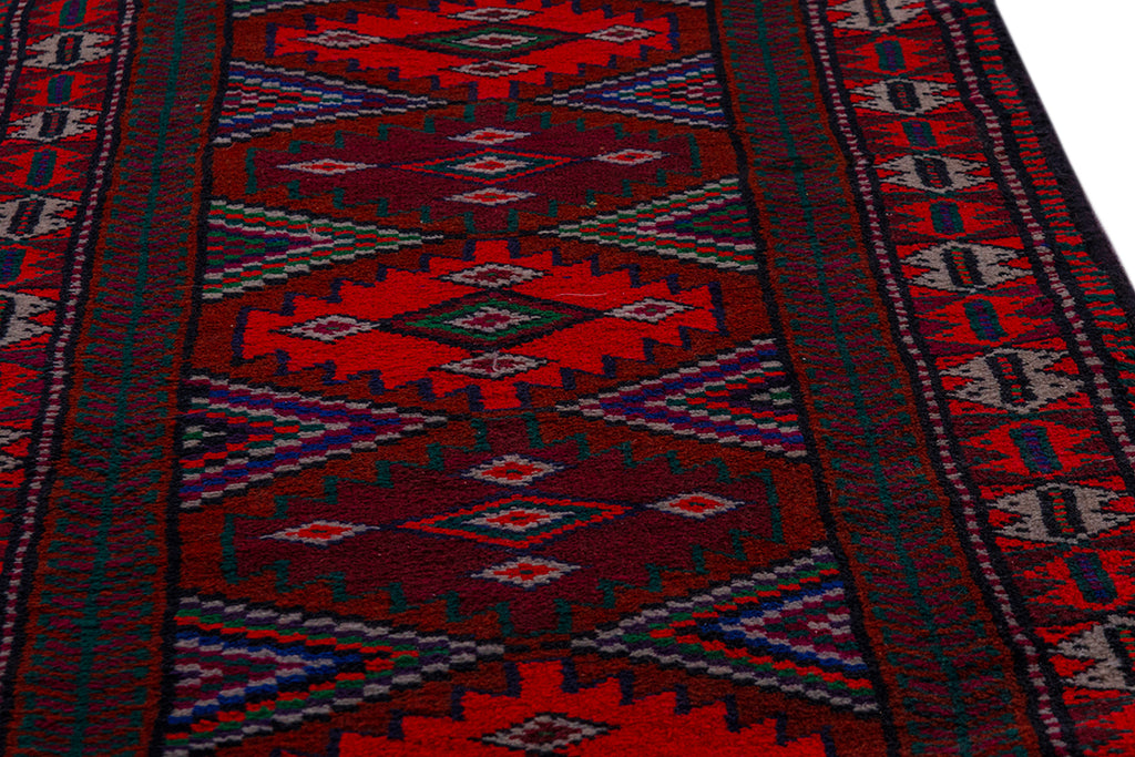 5722 Baluch Handmade Persian Rug