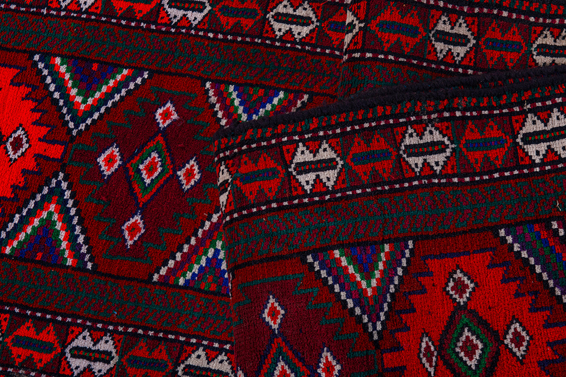 5722 Baluch Handmade Persian Rug